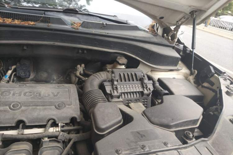Used Kia Sorento 2013 2.4L 5-seat Gasoline Luxury Edition Engine Bay Left
