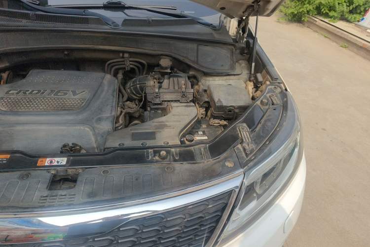 Used Kia Sorento 2013 2.2T 7-Seater Diesel Supreme Edition Engine Bay Left
