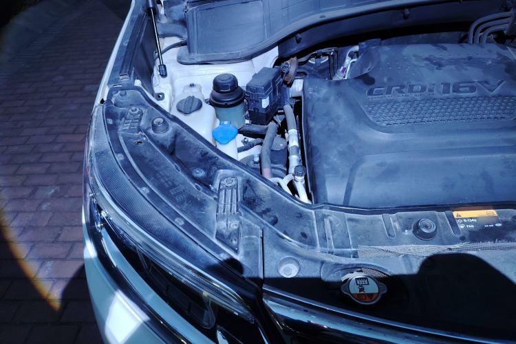 Used Kia Sorento 2013 2.2T 5-Seater Diesel Supreme Edition Engine Bay Right