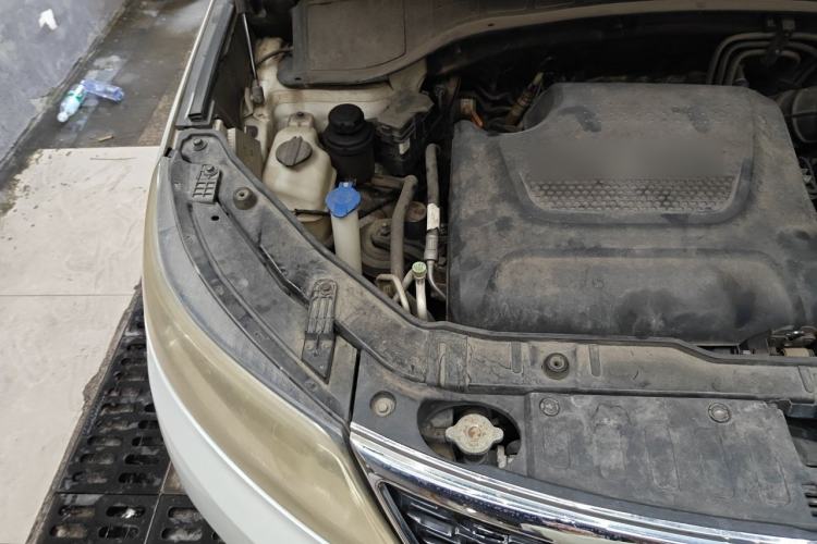 Used Kia Sorento 2013 2.2T 5-Seater Diesel Luxury Edition Engine Bay Right