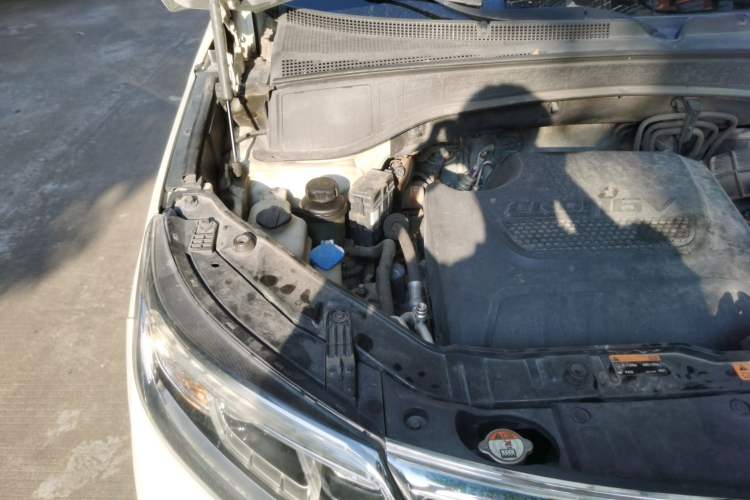Used Kia Sorento 2013 2.2T 7-seat Diesel Luxury Edition Engine Bay Right