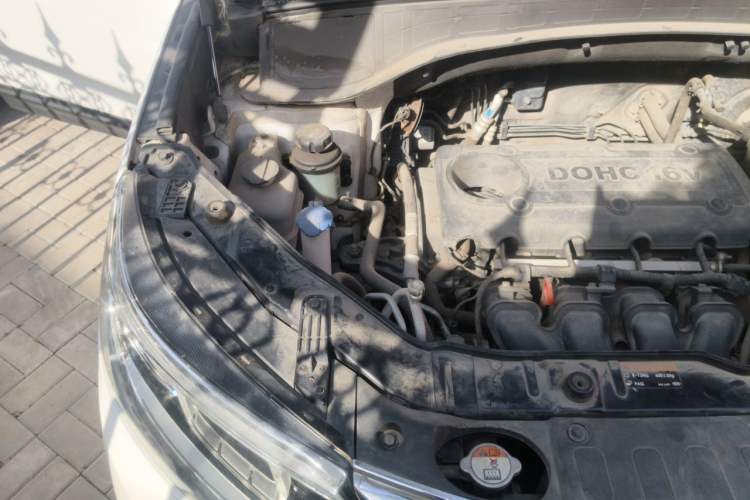 Used Kia Sorento 2013 2.4L 5-seat Gasoline Luxury Edition Engine Bay Right