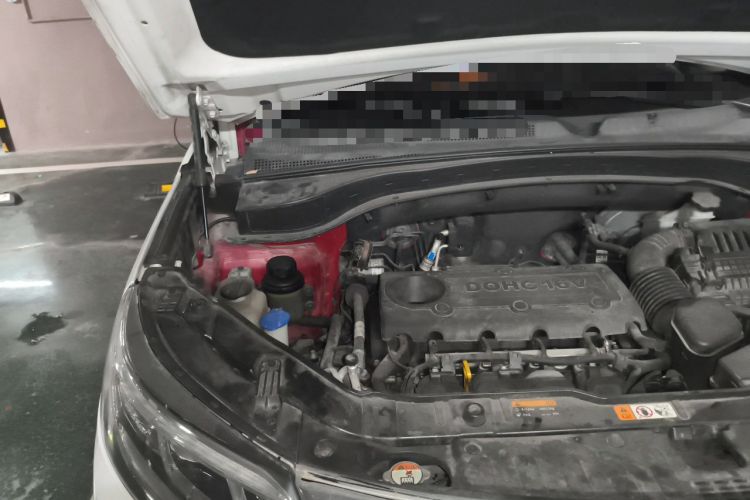 Used Kia Sorento 2013 2.4L 5-Seater Gasoline Comfort Edition Engine Bay Right