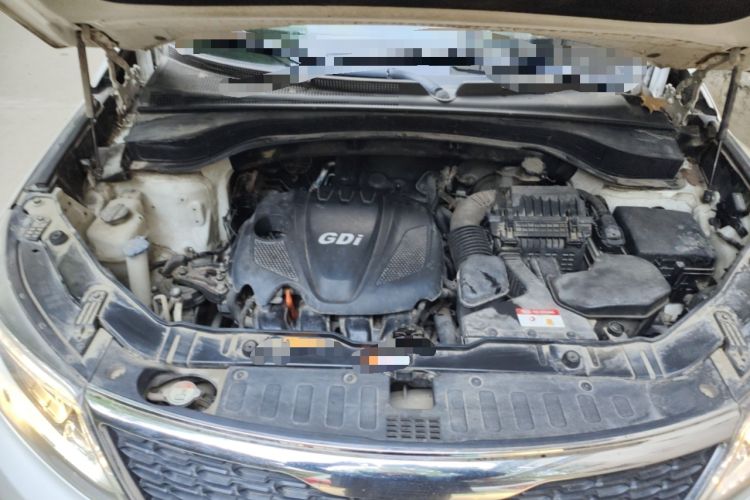 Used Kia Sorento 2013 2.4L 7-Seater Gasoline Comfort Version China IV Standard Engine Bay