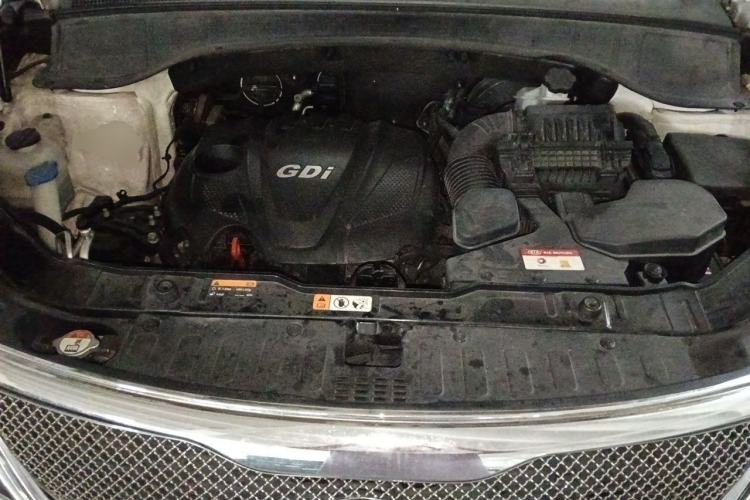 Used Kia Sorento 2013 2.4L 7-seat Gasoline Comfort Edition Engine Bay
