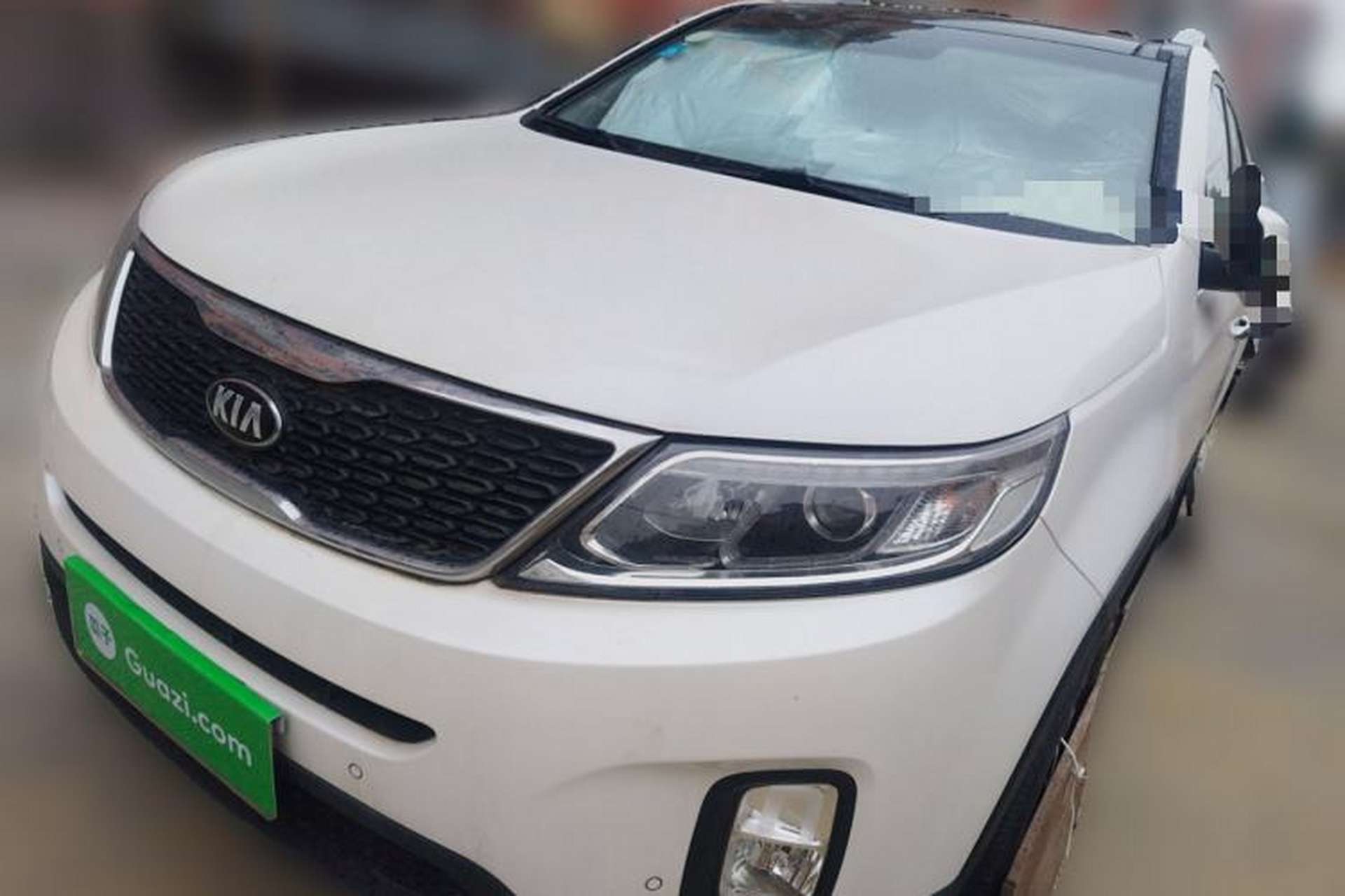 Used Kia Sorento 2013 2.4L 5-Seater Gasoline Comfort Edition Front Left 45 Deg
