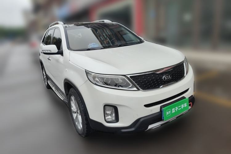 Used Kia Sorento 2013 2.4L 5-Seater Gasoline Comfort Version China IV Standard Front Right 45 Deg
