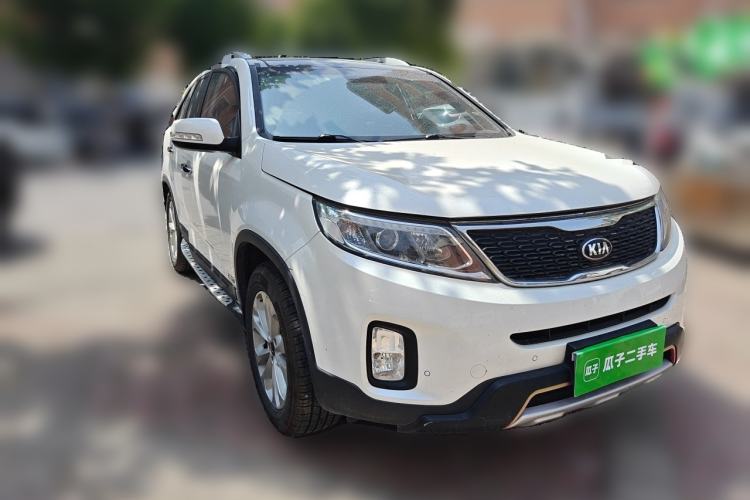 Used Kia Sorento 2013 2.4L 7-seat Gasoline Luxury Edition Front Right 45 Deg