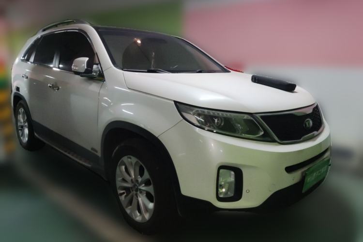 Used Kia Sorento 2013 2.4L 7-Seater Gasoline Comfort Version China IV Standard Front Right 45 Deg