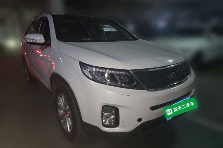 Used Kia Sorento 2013 2.2T 5-Seater Diesel Luxury Edition Front Right 45 Deg