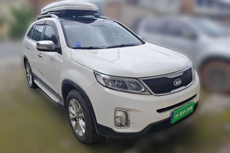 Used Kia Sorento 2013 2.2T 7-seat Diesel Luxury Edition Front Right 45 Deg