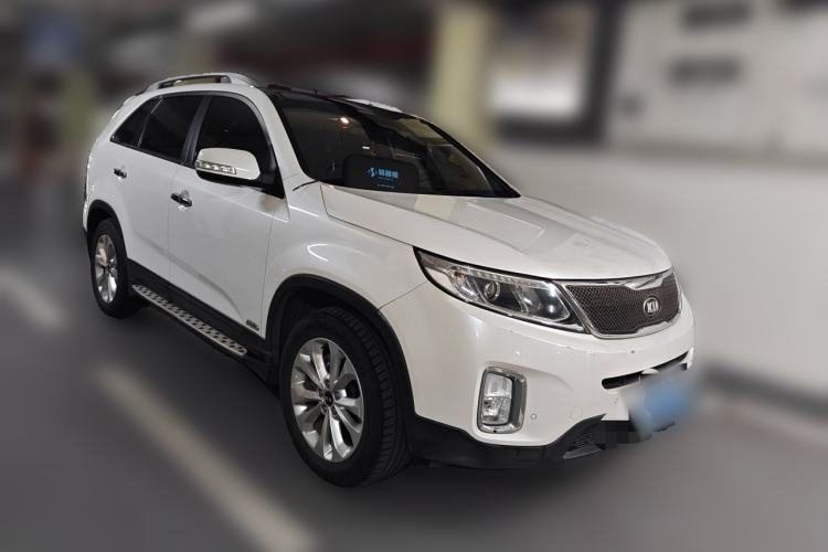 Used Kia Sorento 2013 2.2T 5-Seater Diesel Luxury Edition Front Right 45 Deg
