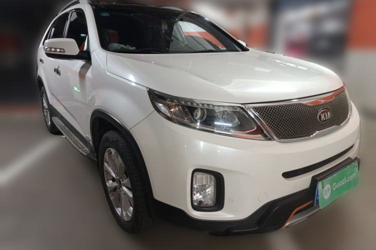 Used Kia Sorento 2013 2.2T 5-Seater Diesel Comfort Edition Front Right 45 Deg