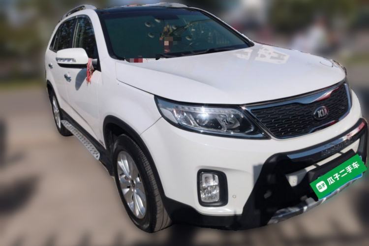 Used Kia Sorento 2013 2.4L 5-seat Gasoline Luxury Edition Front Right 45 Deg
