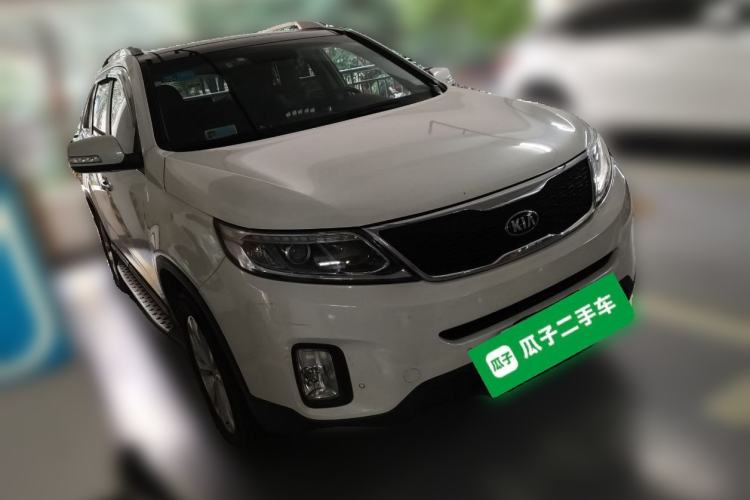 Used Kia Sorento 2013 2.4L 7-seat Gasoline Luxury Edition Front Right 45 Deg