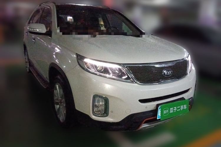 Used Kia Sorento 2013 2.4L 7-seat Gasoline Comfort Edition Front Right 45 Deg
