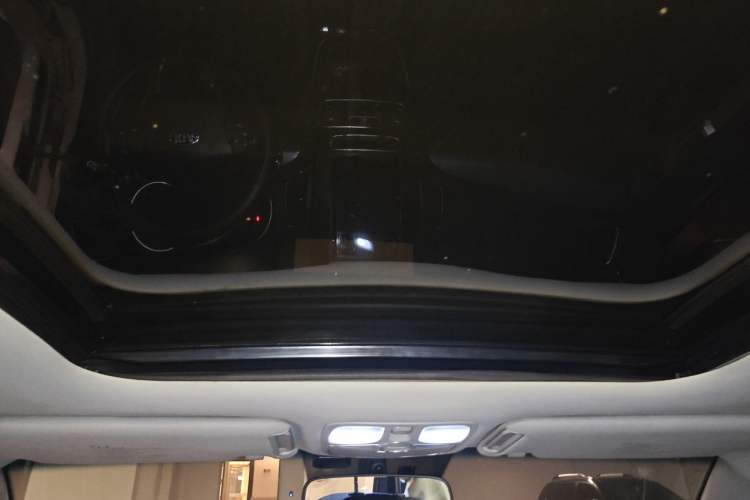 Used Kia Sorento 2013 2.2T 5-Seater Diesel Comfort Edition Headliner