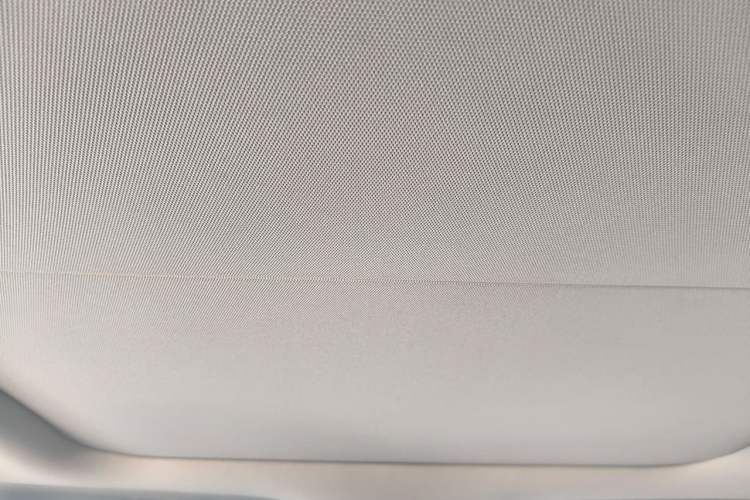Used Kia Sorento 2013 2.4L 5-Seater Gasoline Comfort Version China IV Standard Headliner