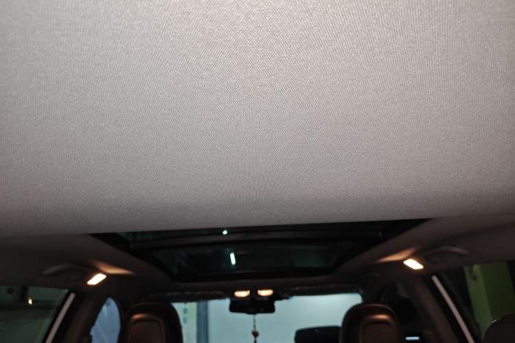 Used Kia Sorento 2013 2.2T 5-Seater Diesel Luxury Edition Headliner