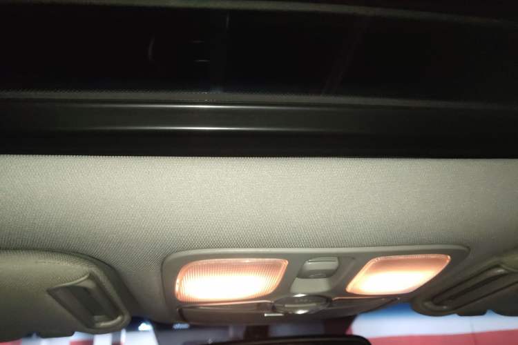 Used Kia Sorento 2013 2.2T 5-Seater Diesel Supreme Edition Headliner
