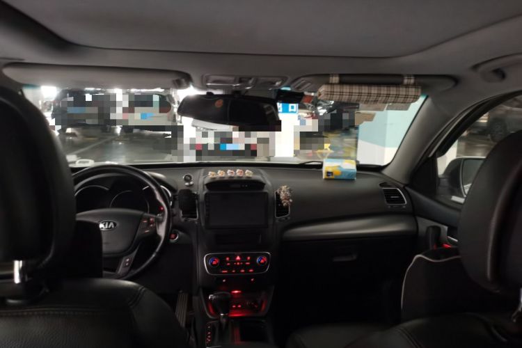 Used Kia Sorento 2013 2.4L 7-seat Gasoline Luxury Edition Headliner