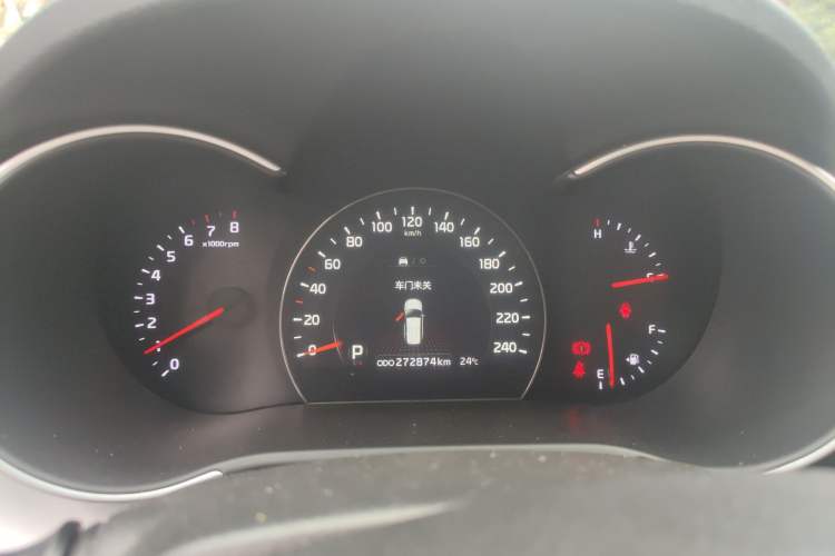 Used Kia Sorento 2013 2.4L 7-seat Gasoline Luxury Edition Instrument Cluster
