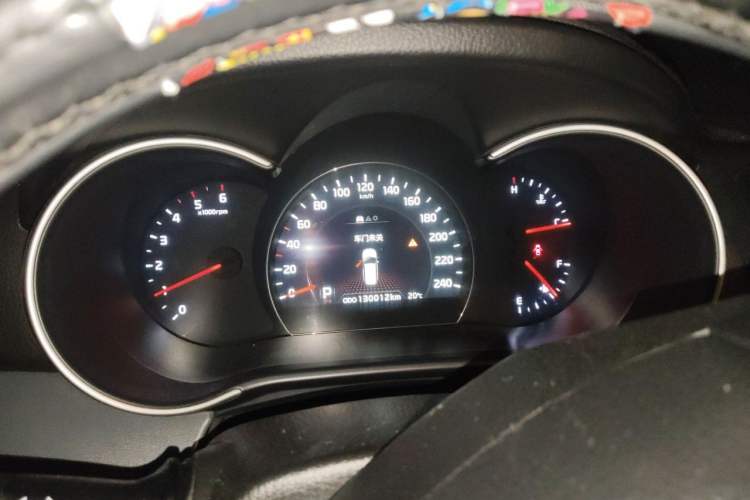 Used Kia Sorento 2013 2.2T 7-Seater Diesel Supreme Edition Instrument Cluster