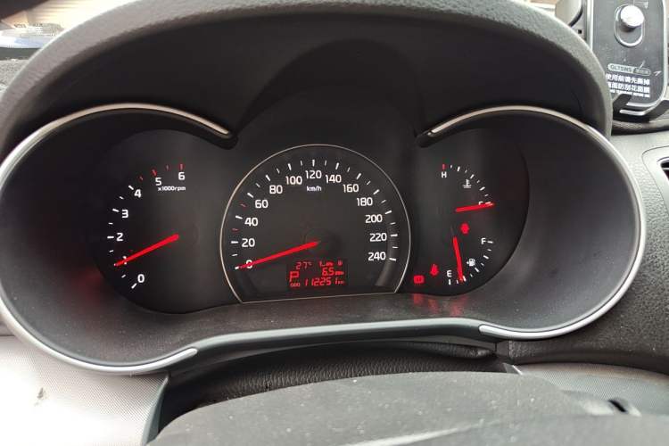 Used Kia Sorento 2013 2.2T 5-Seater Diesel Comfort Edition Instrument Cluster