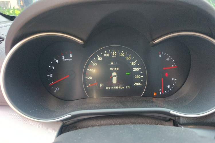 Used Kia Sorento 2013 2.2T 5-Seater Diesel Luxury Edition Instrument Cluster