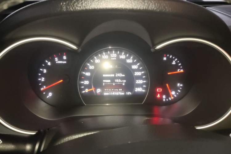 Used Kia Sorento 2013 2.2T 5-Seater Diesel Supreme Edition Instrument Cluster