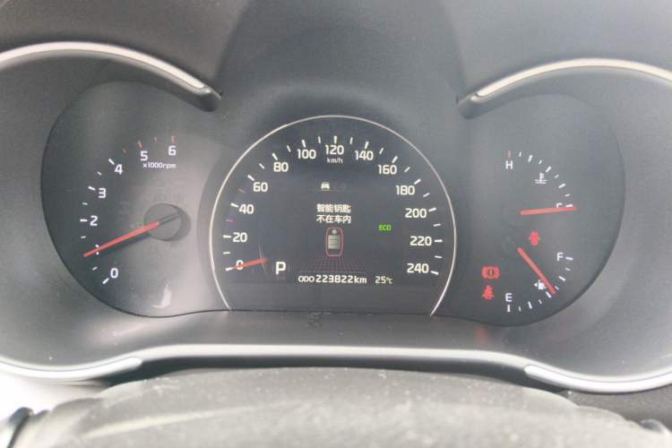 Used Kia Sorento 2013 2.2T 7-seat Diesel Luxury Edition Instrument Cluster