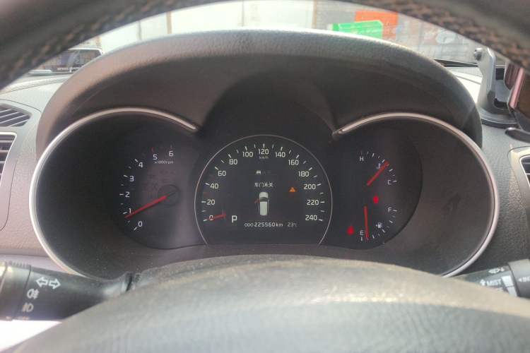Used Kia Sorento 2013 2.2T 7-Seater Diesel Supreme Edition Instrument Cluster