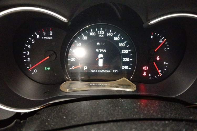 Used Kia Sorento 2013 2.4L 7-seat Gasoline Comfort Edition Instrument Cluster