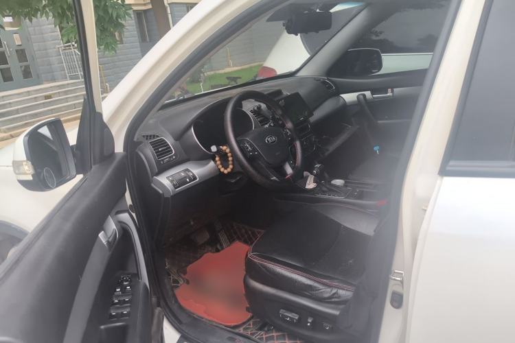 Used Kia Sorento 2013 2.4L 5-Seater Gasoline Comfort Version China IV Standard Left Front Seat