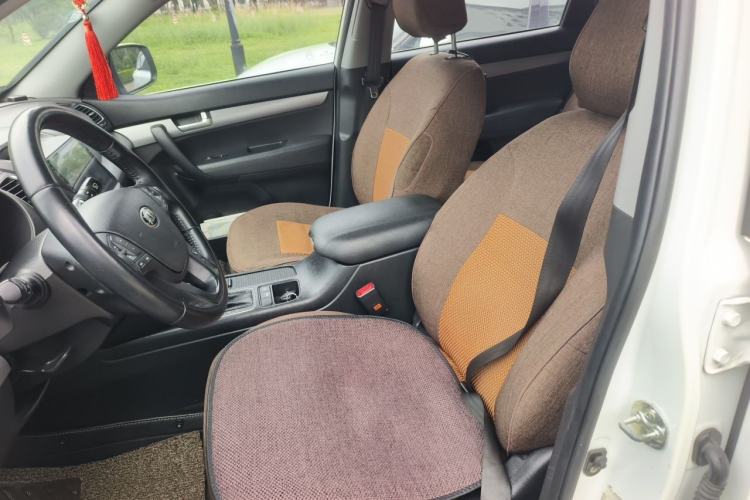 Used Kia Sorento 2013 2.4L 7-Seater Gasoline Comfort Version China IV Standard Left Front Seat