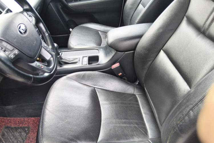 Used Kia Sorento 2013 2.2T 7-seat Diesel Luxury Edition Left Front Seat