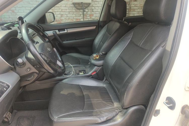 Used Kia Sorento 2013 2.2T 7-Seater Diesel Supreme Edition Left Front Seat