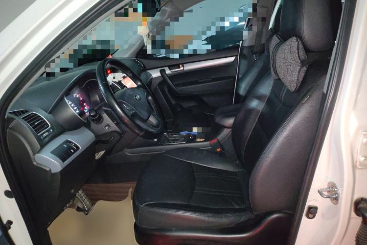 Used Kia Sorento 2013 2.4L 5-Seater Gasoline Supreme Edition China IV Standard Left Front Seat