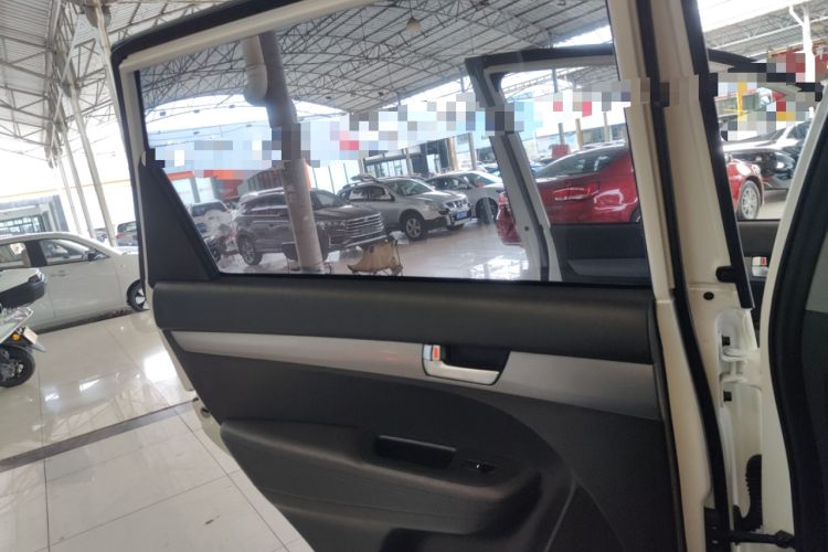 Used Kia Sorento 2013 2.4L 5-Seater Gasoline Comfort Edition Left Rear Door Interior