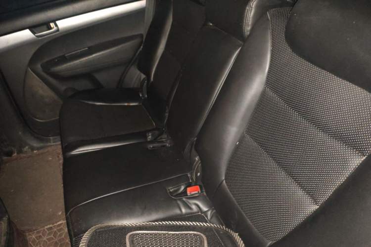 Used Kia Sorento 2013 2.2T 7-seat Diesel Comfort Edition Left Rear Seat