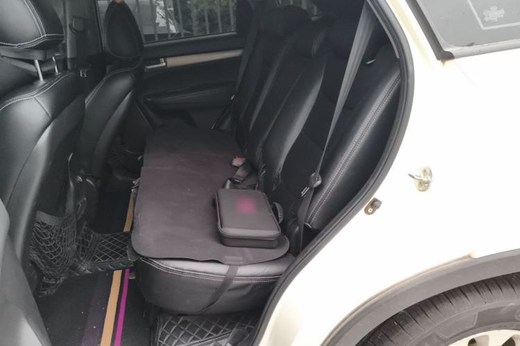 Used Kia Sorento 2013 2.4L 5-Seater Gasoline Comfort Version China IV Standard Left Rear Seat