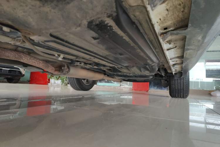 Used Kia Sorento 2013 2.4L 5-Seater Gasoline Comfort Edition Left Side Sill
