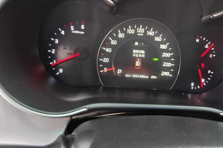 Used Kia Sorento 2013 2.2T 5-Seater Diesel Luxury Edition Odometer Close Up