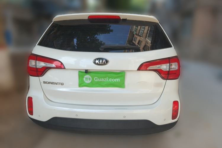 Used Kia Sorento 2013 2.4L 7-Seater Gasoline Comfort Version China IV Standard Rear