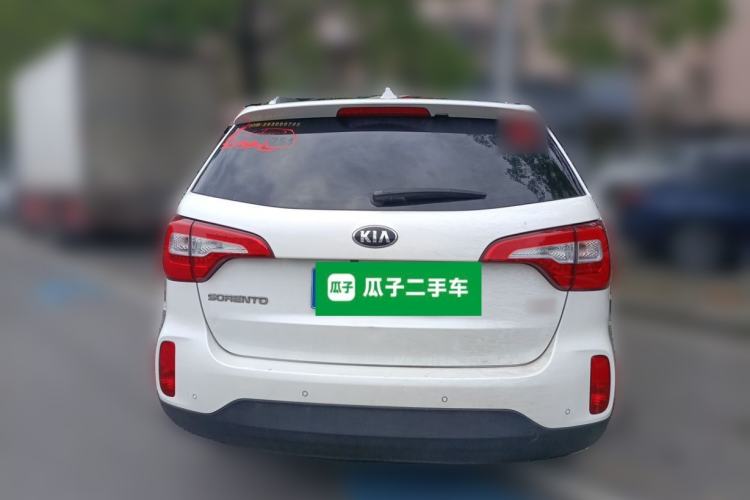 Used Kia Sorento 2013 2.4L 5-Seater Gasoline Luxury Version China IV Standard Rear