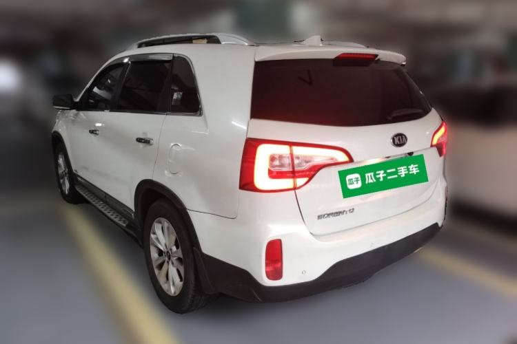 Used Kia Sorento 2013 2.4L 7-seat Gasoline Luxury Edition Rear Left 45 Deg