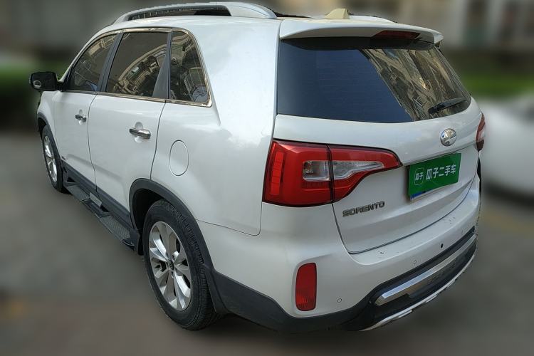 Used Kia Sorento 2013 2.4L 7-seat Gasoline Comfort Edition Rear Left 45 Deg