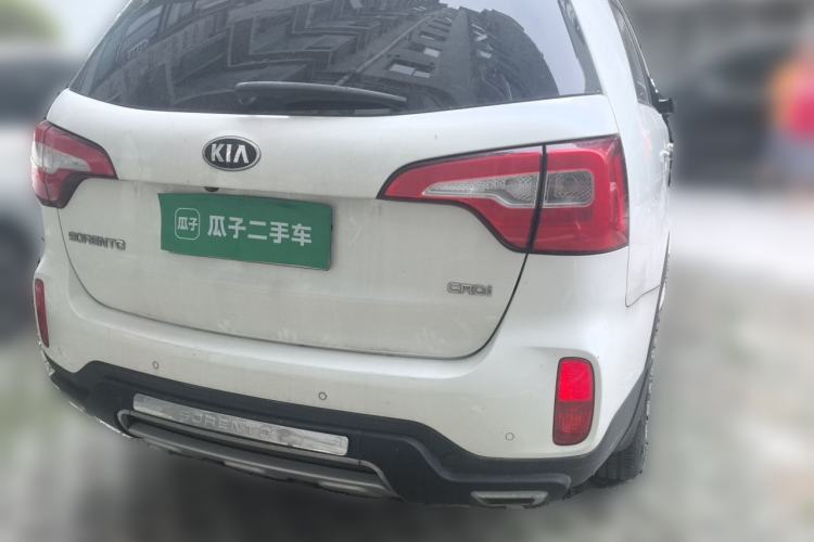 Used Kia Sorento 2013 2.2T 7-seat Diesel Luxury Edition Rear Right 45 Deg