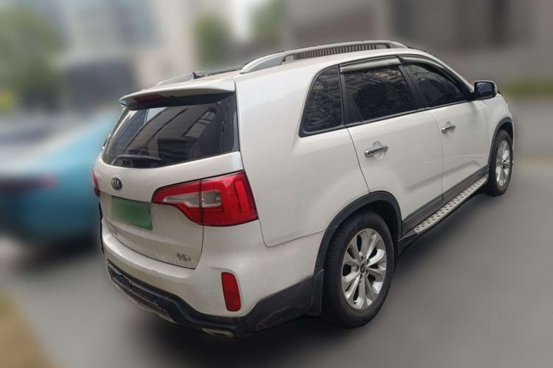 Used Kia Sorento 2013 2.4L 7-seat Gasoline Luxury Edition Rear Right 45 Deg