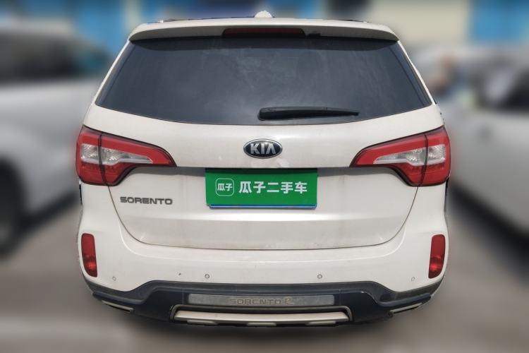 Used Kia Sorento 2013 2.4L 7-seat Gasoline Luxury Edition Rear